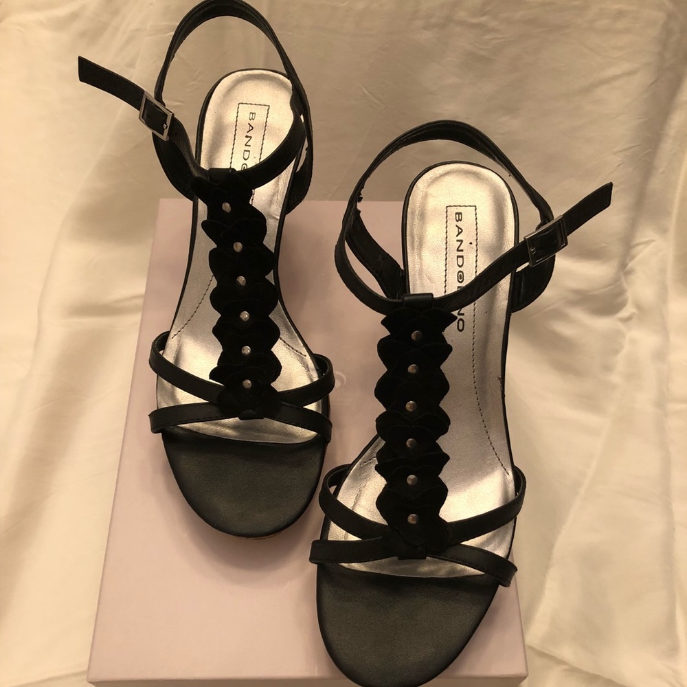 Bandolino Wedges